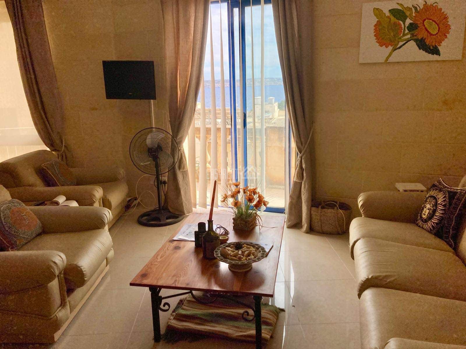 Property at Għajnsielem